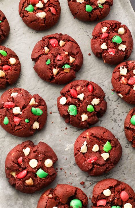 Red Velvet Christmas Cookies - Sims Home Kitchen