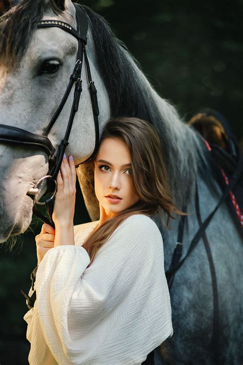 Alexey Shaklein, women, brunette, looking at viewer, sensual gaze