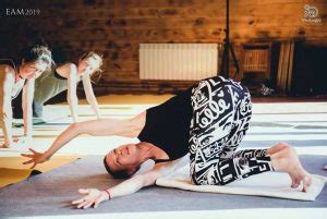taller de yin yoga  susann mayer