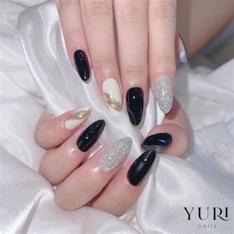 pin  mong tay trendy nail art nail art designs  maroon nail art