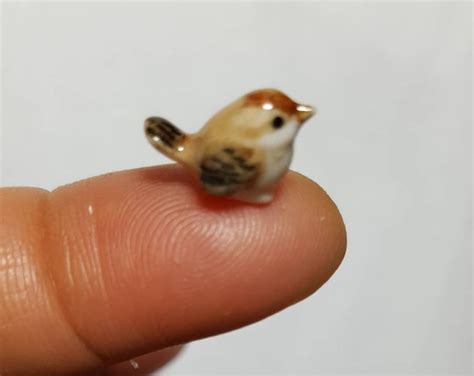 Smallest Tiny Miniature Wren Ceramic Garden Bird Hand Painted ...