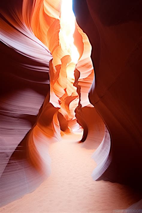 Narrow Slot Canyon Through White Sand Background Wallpaper Image For Free Download - Pngtree