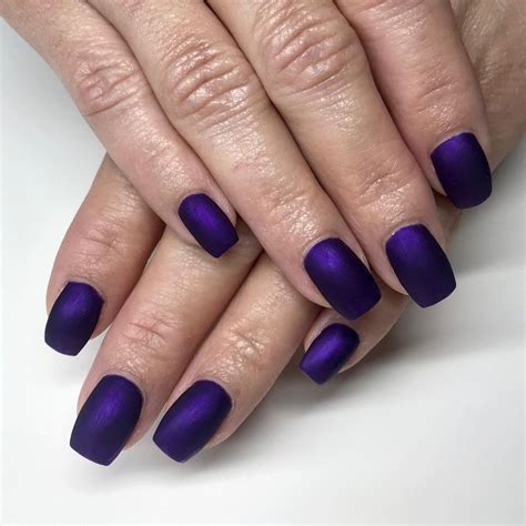 🦄 Electric Purple 🦄 ••••• #uglyduckling_93 #mattenails # ...