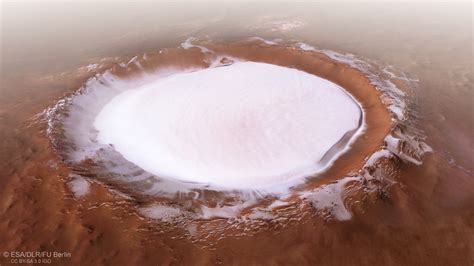 Spacecraft spies ice-filled Mars crater | Space | EarthSky