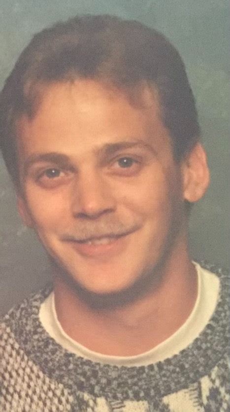 Stewart A. Hanford | Delehanty Funeral Home