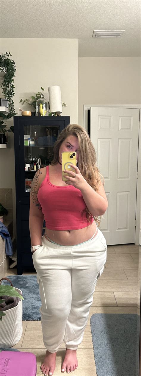 What color is my eyes? : r/SexyButClothed