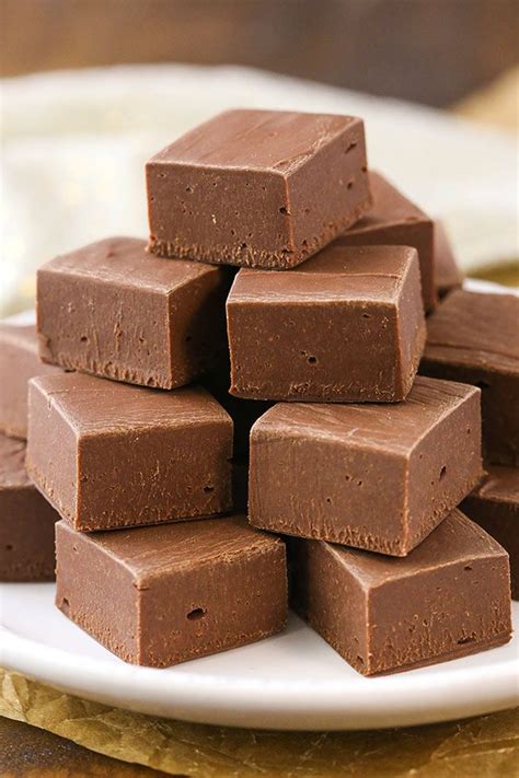 3 Ingredient Chocolate Fudge Recipe | Perfect for Gifts! | Recipe ...