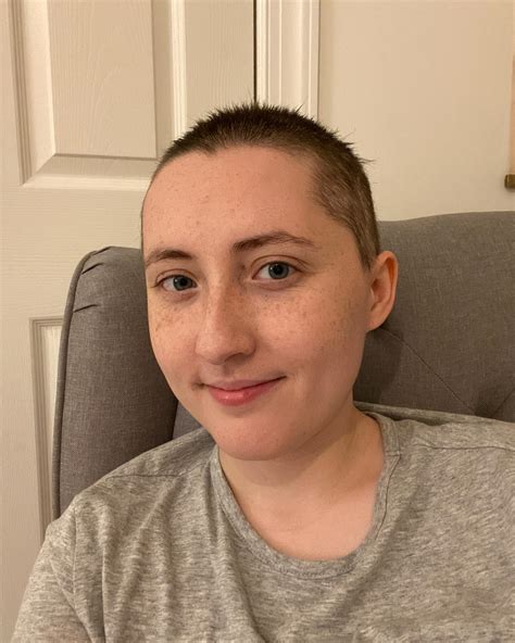 Samantha Lynn | Today I am a 5 Year Metastatic Breast Cancer Survivor