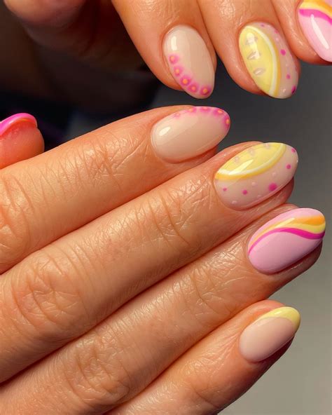 41+ Gorgeous Short Round Nails Ideas (2025) - DrExplains