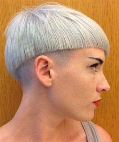 Modern Bowl Cut Ideas for Women in 2022 | Short Hair Models