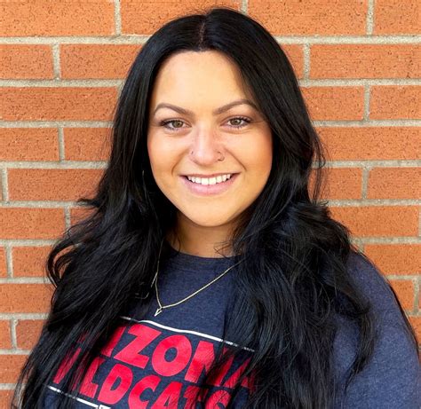 Vanessa DeCardenas | School of Journalism