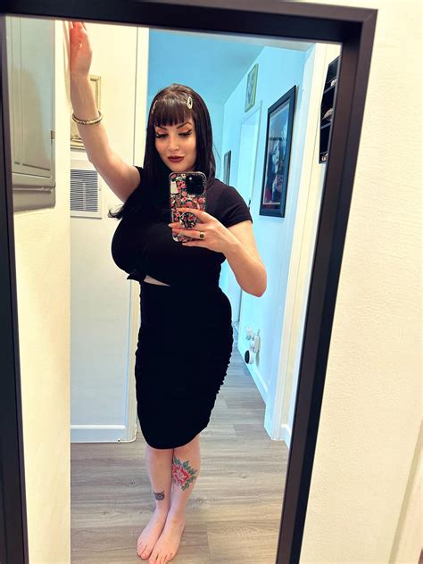 Jenna Valentine Nude