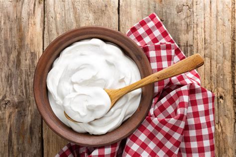 Yogurt: Types, health benefits, and risks