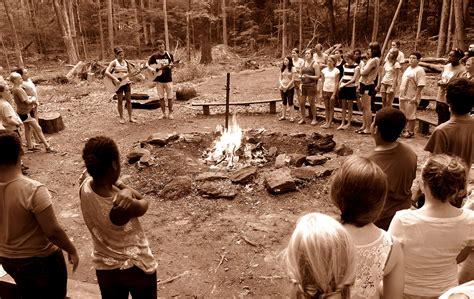 Praise and Worship - Camp Men-o-lan