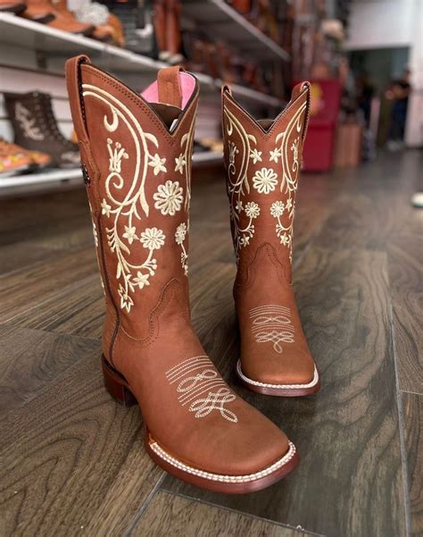 Mexican Embroidered Leather Boots. Cowboy Boots for Women. Genuine ...