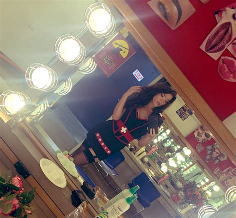 Victoria VoXXX on Twitter: "Naughty nurse here to make u feel better 🖤🖤