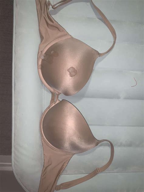 Cumming on friends moms 32dd : r/CumOnBras