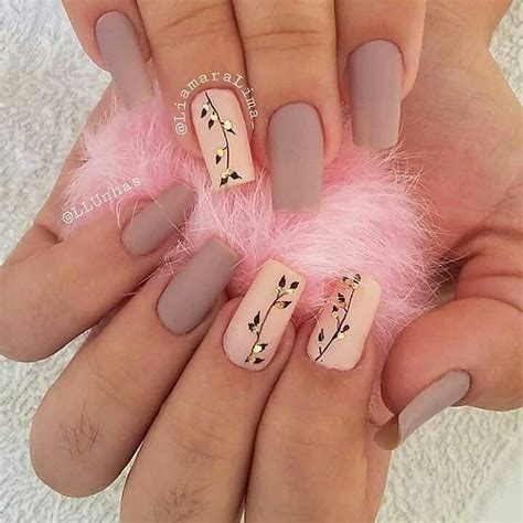 Desenhos Em Unhas - Lindos Desenhos De Unhas Em Formato De Chevron