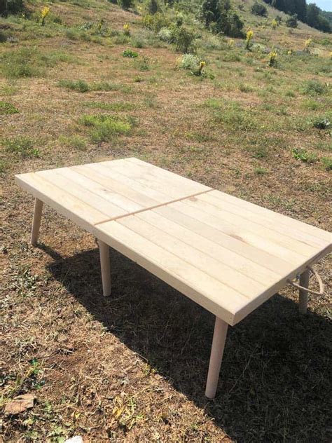 11 Practical & Portable Folding Picnic Tables | Picnic Lifestyle
