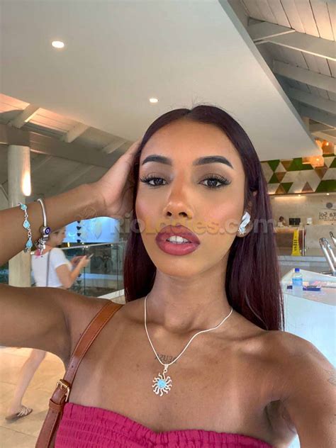 Melissa - RioLadies | Escorts In Rio | Acompanhantes RJ