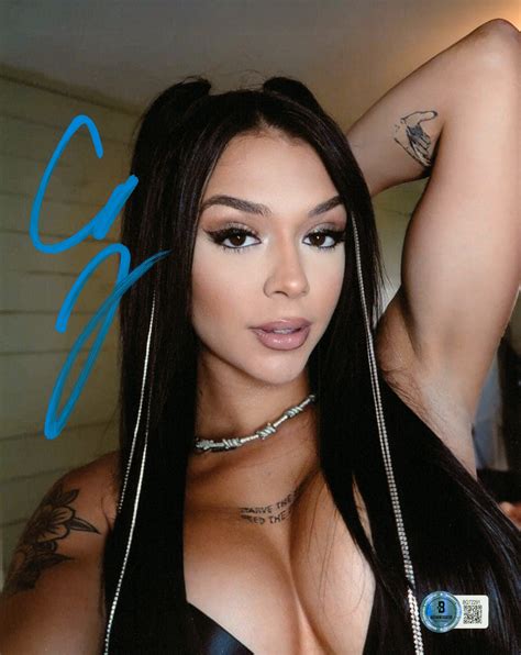 Cora Jade signed 8x10 Photo (w/ Beckett) – Signed By Superstars