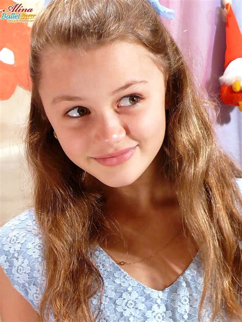 Alina Balletstar - Malvina - V2PH