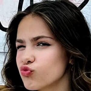 peja youtube star age bio family famous birthdays