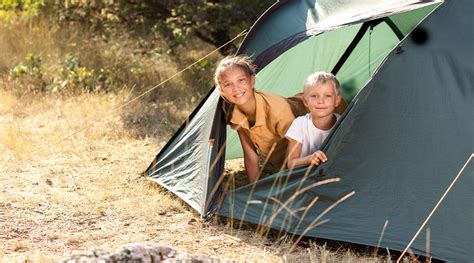 Large Camping Tents: Keeping The Family Comfy In Nature