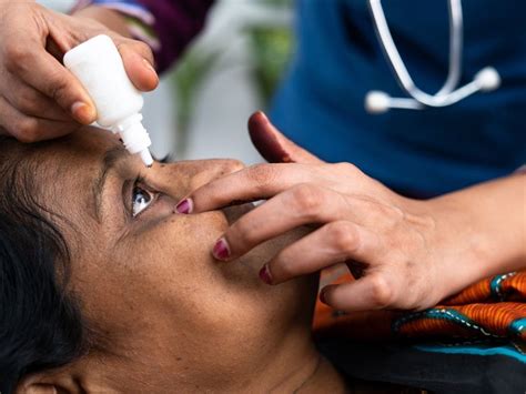 Pink Eye vs. Corneal Abrasion: Symptoms, Causes, Treatment