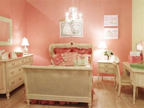 Girls' Bedroom Color Schemes: Pictures, Options & Ideas | HGTV