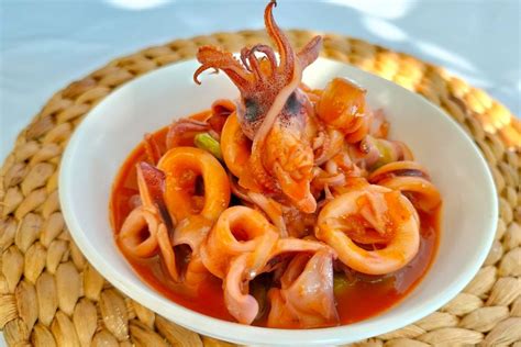 resep cumi asam manis  lezat  mudah dibuat vakanzi