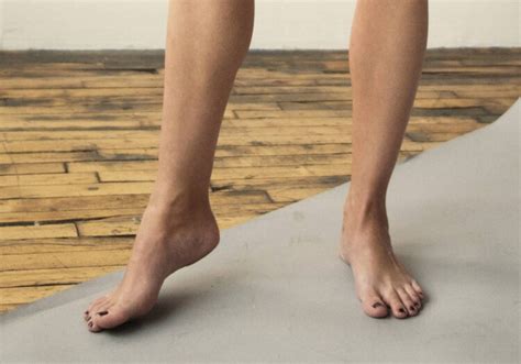 Kristen Hall Feet