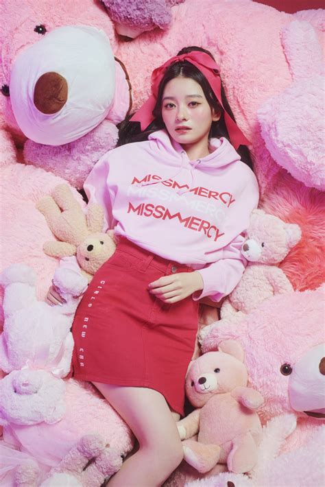 MISS MERCY（ミスマーシー）オフィシャルサイト ｜スターダストプロモーションオフィシャルサイト