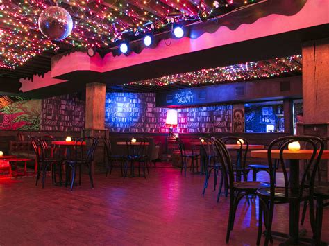 14 Chicago Bars Where You Can Dance - Chicago - The Infatuation