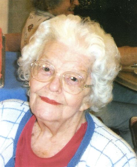 Pauline Hodapp Obituary - San Diego, CA