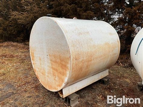 1,000-Gallon Fuel Tank | Agriculture | BigIron