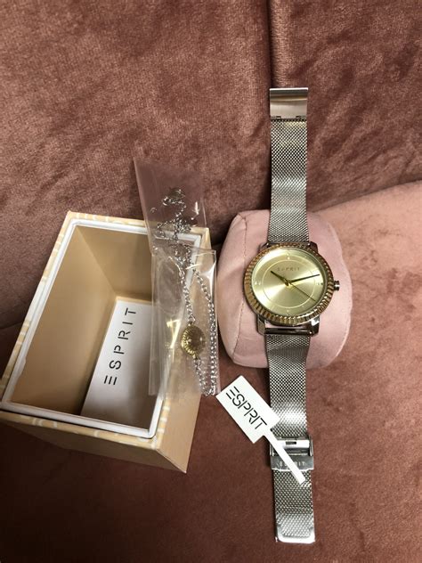 Arany számlapos Esprit óra karkötővel - Amy's Fashion