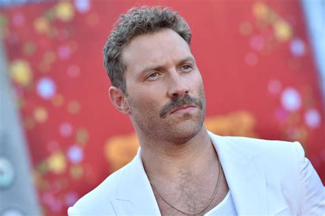 15 popular male Australian actors you should know in 2023 - Tuko.co.ke