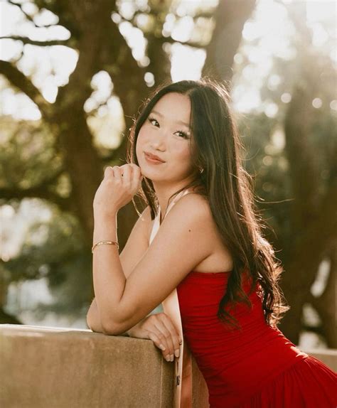 Pin by Ava Rhodes on Grad pics in 2025 | Grad photography, Grad