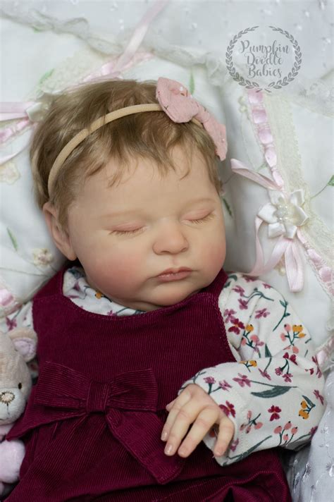 Laura by Bonnie Brown – Pumpkin Doodle Babies