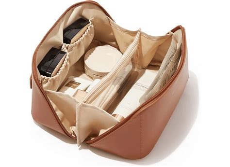 4 Makeup Organizers That Travel With Style!