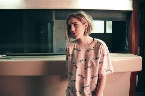 Essential facts about singer-songwriter Shura
