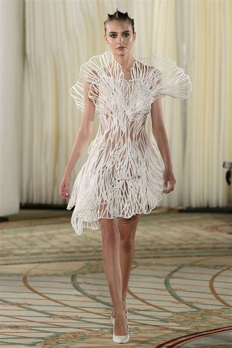 Tony Ward Fall-winter 2019-2020 - Couture