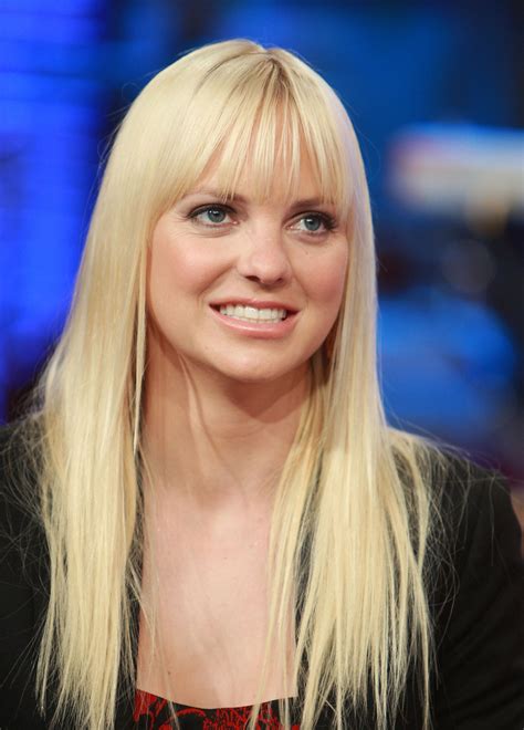 Anna Faris – Preston Ward Condra's Windows Of Fun