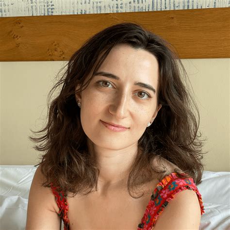 Amanda - Baby Name Meaning, Origin, and Popularity for a Girl | Nameberry 