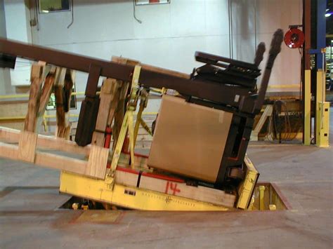 tilt platform versatile solutions  material handling