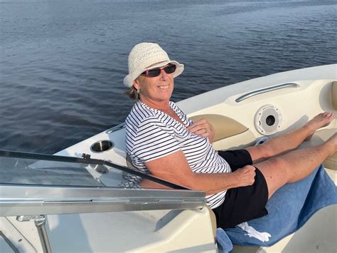 The Hull Truth - Boating and Fishing Forum - Pics of your over 40 wives