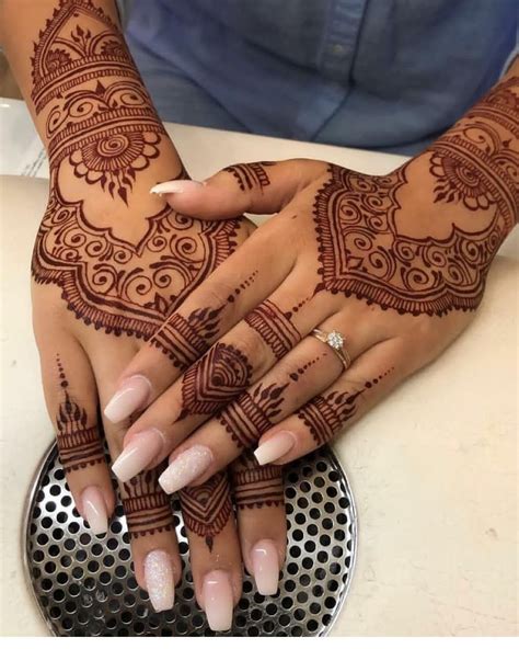 - Bodypaint, Tattoo , Piercing and Feminist blog | Henna inspired ...