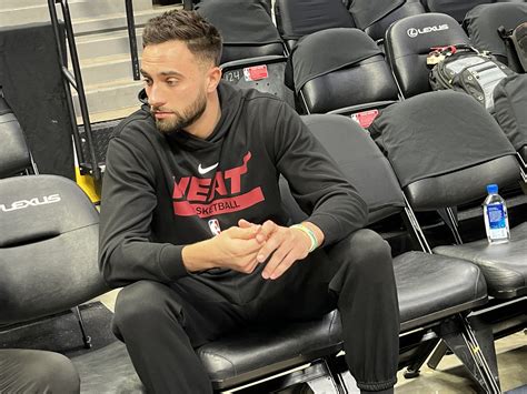 EMARR B SCANDAL EXPLODES: 8 TITLES YOU NEED TO SEE! - Truth or Fiction