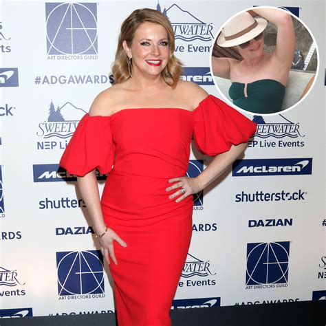 Melissa Joan Hart Bikini Photos: Her Best Swimsuit Pictures | Closer Weekly